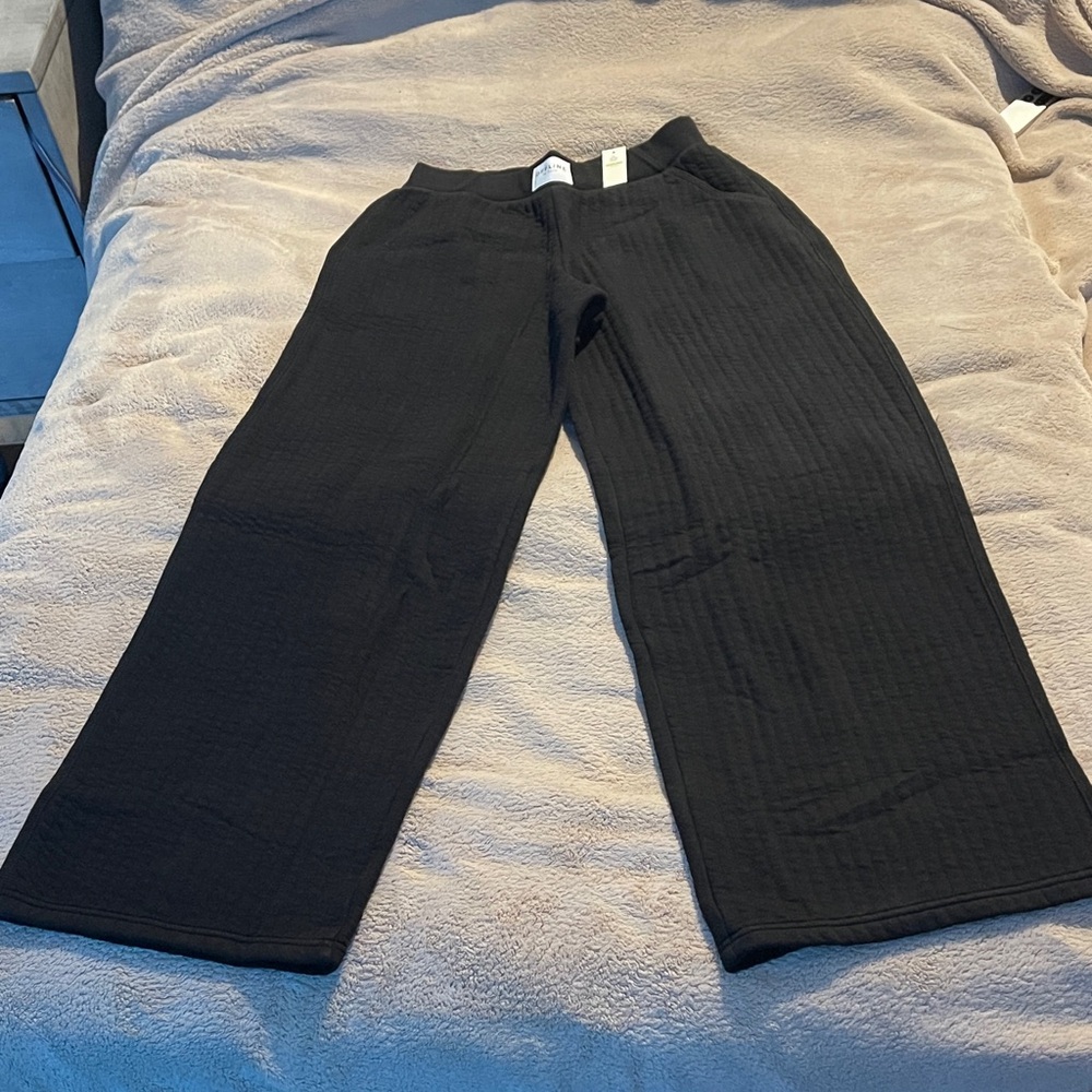 OFFLINE By Aerie Coffee Run
Trouser Black Wide-Leg Pants